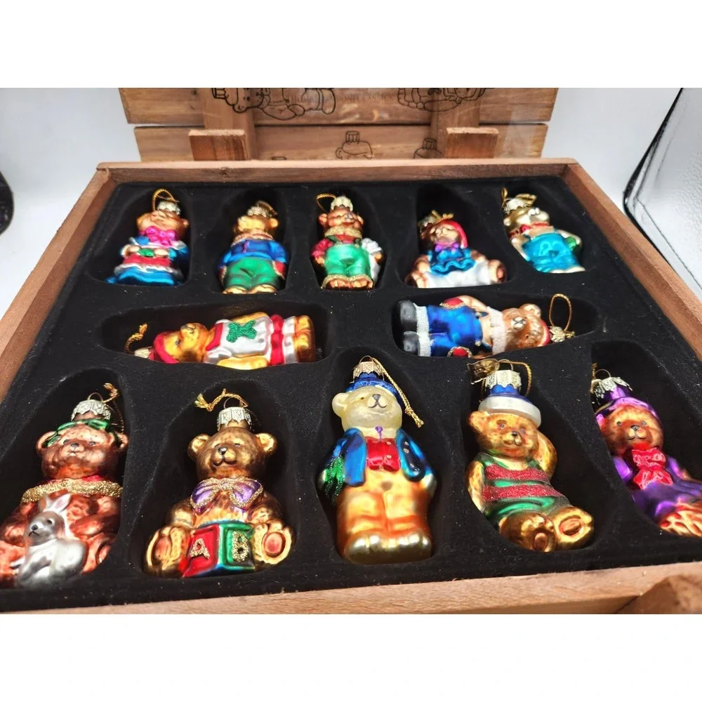 THOMAS PACCONI 2002 CLASSICS BLOWN GLASS ORNAMENTS SET OF 12 ~ MINT IN BOX